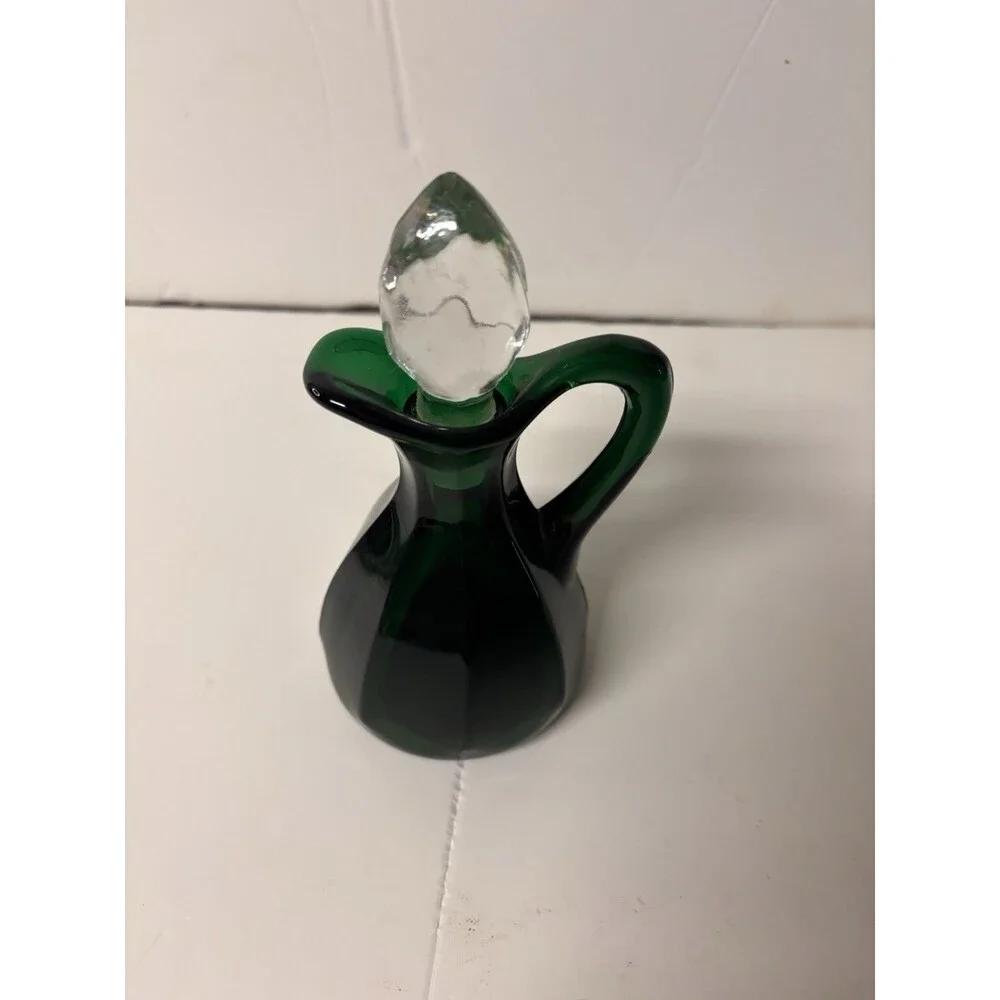 Hand Blown Glass Emerald Green glass Cruet Crystal stopper 5 1/2